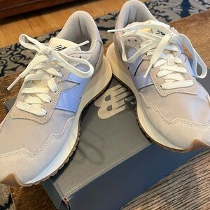 New Balance women’s 237 sneakers